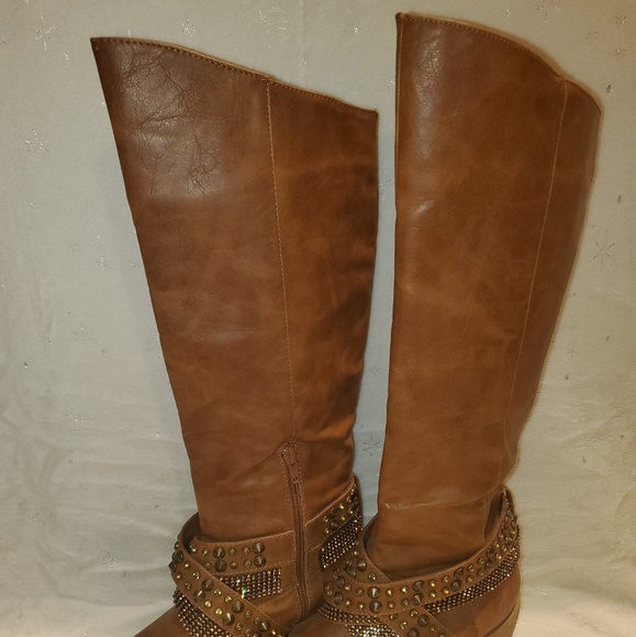Bling Strap Boots - Picture 4 of 8